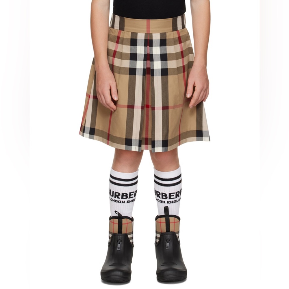 BURBERRY
Kids Beige Exaggerated Check Skirt